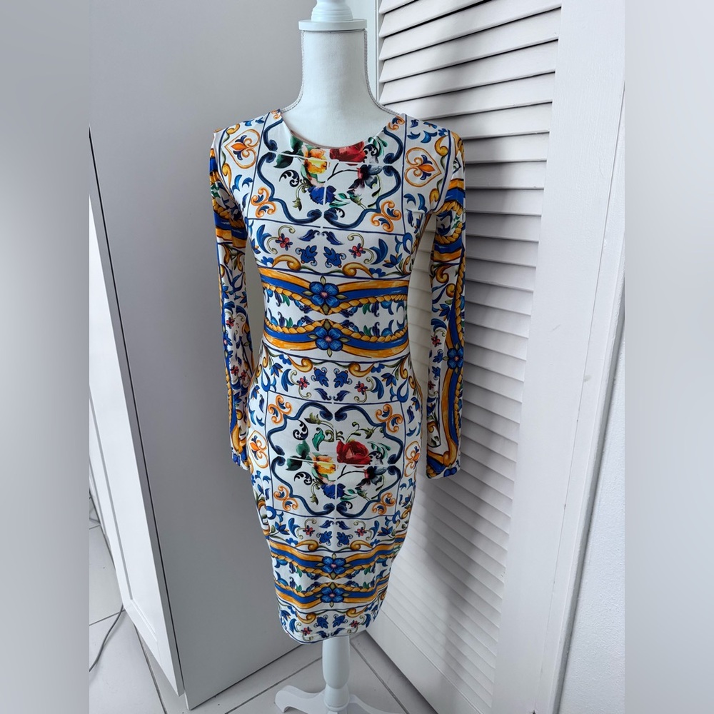 Floral Patterned Long Sleeve Dress